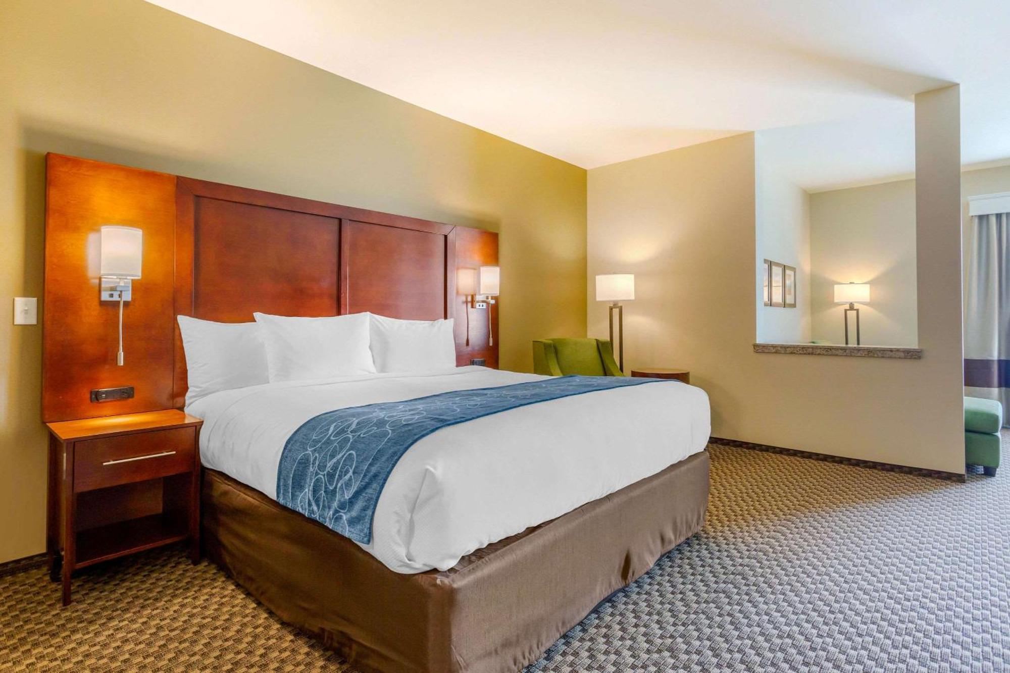 Comfort Suites Burlington Near I-5 Luaran gambar