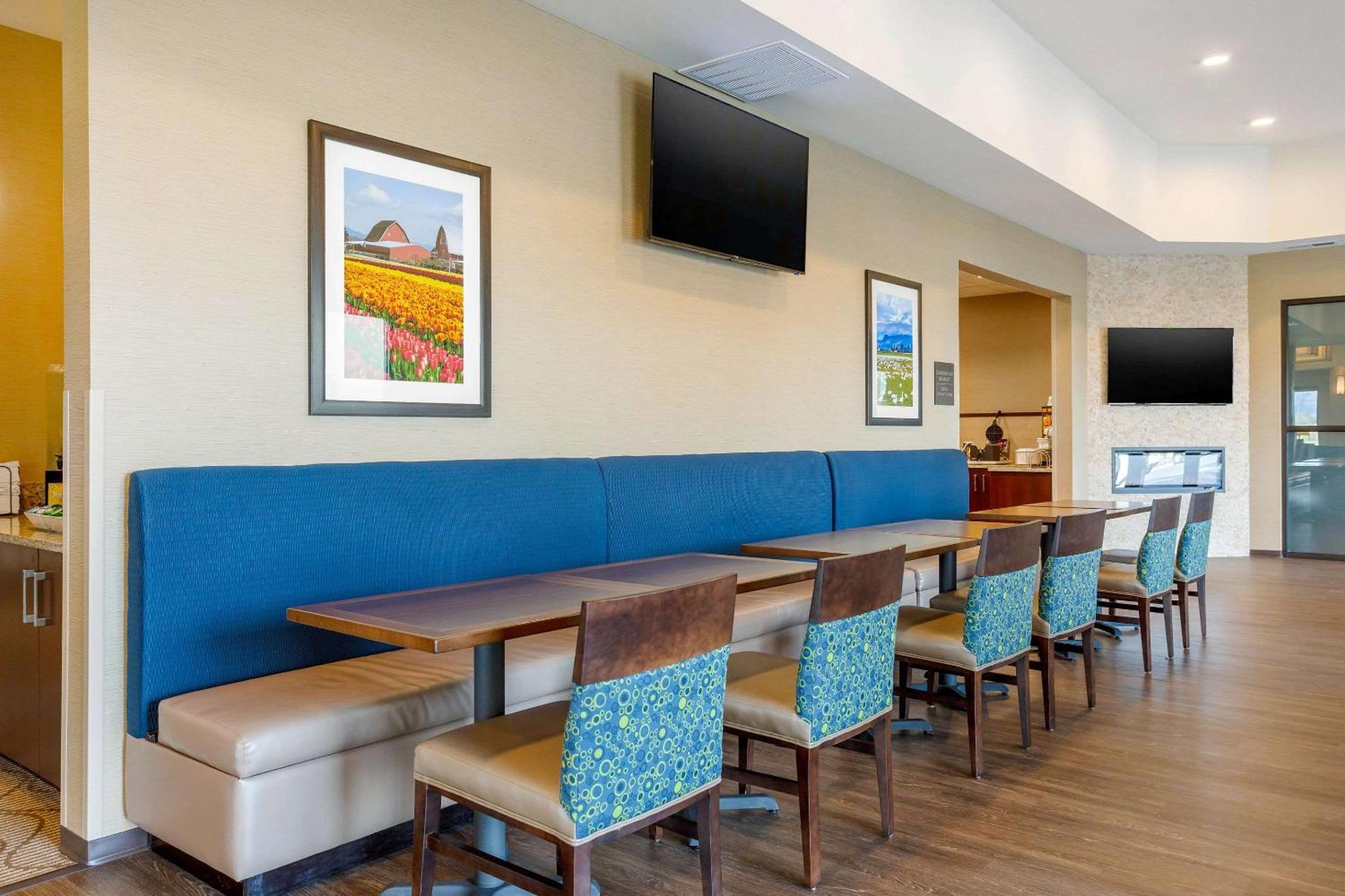 Comfort Suites Burlington Near I-5 Luaran gambar