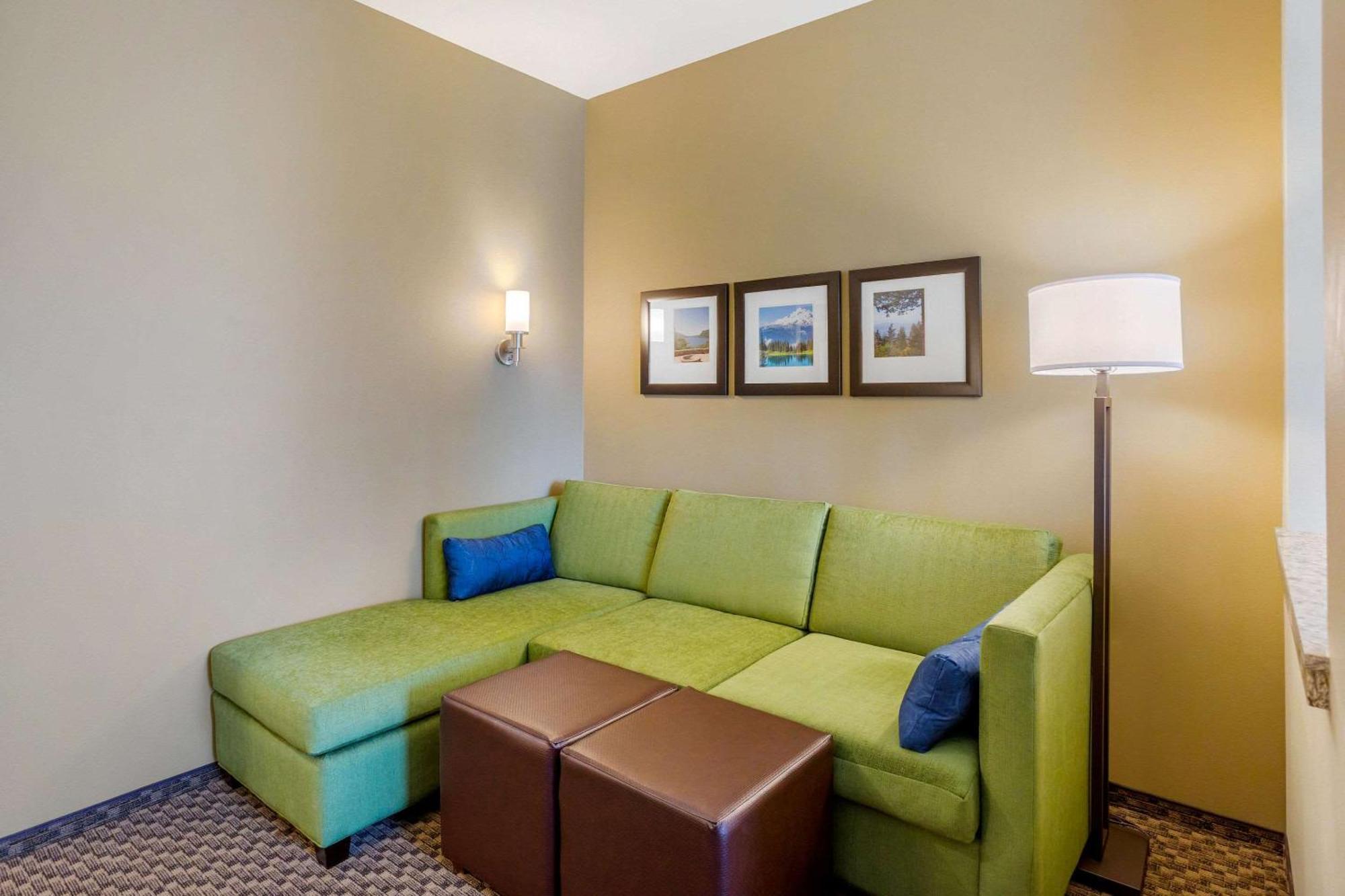 Comfort Suites Burlington Near I-5 Luaran gambar