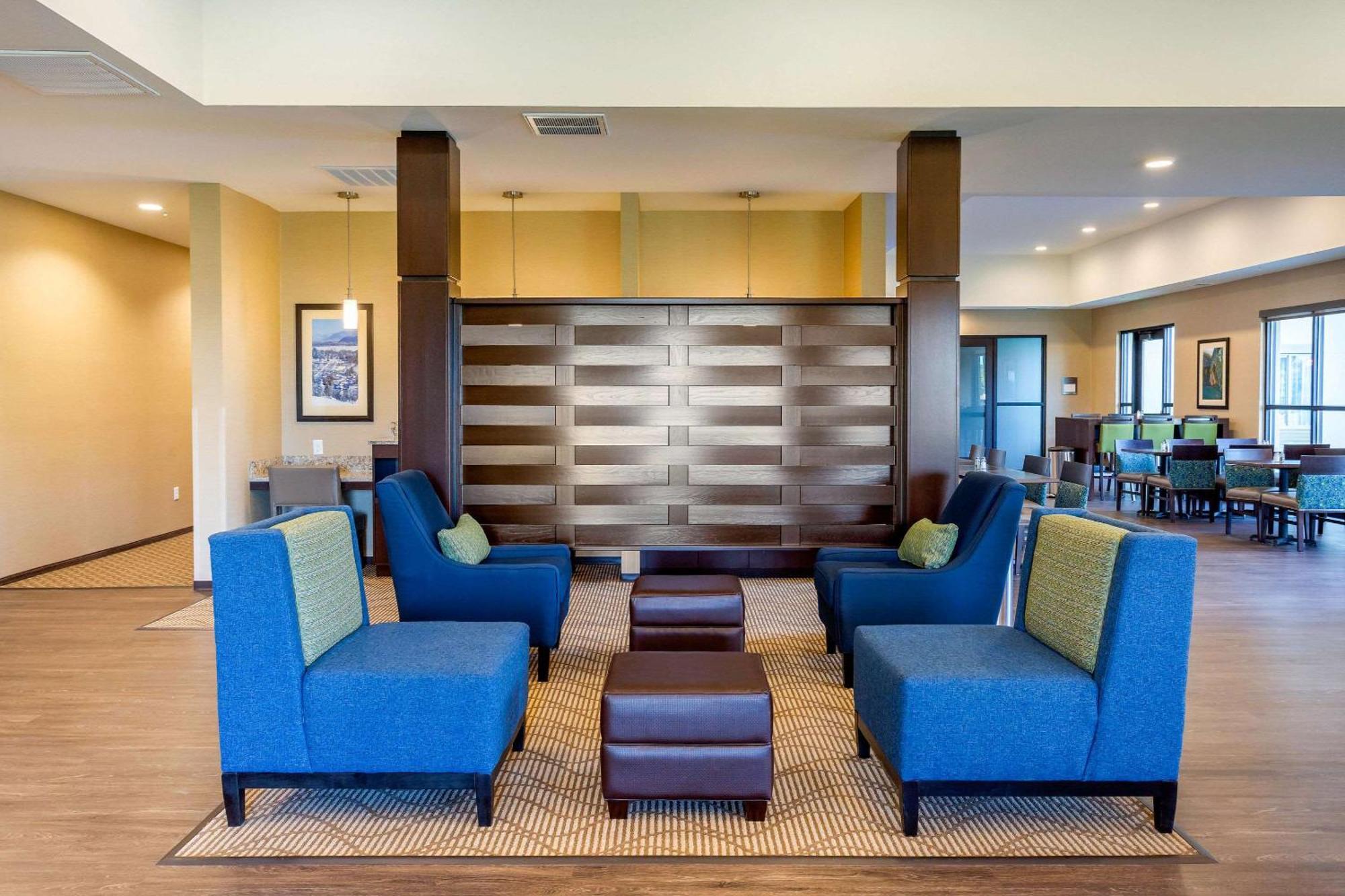 Comfort Suites Burlington Near I-5 Luaran gambar