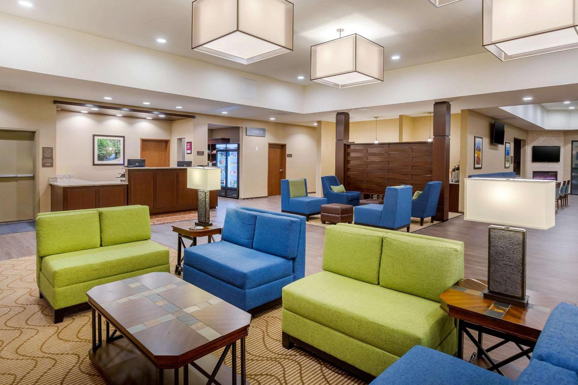 Comfort Suites Burlington Near I-5 Luaran gambar